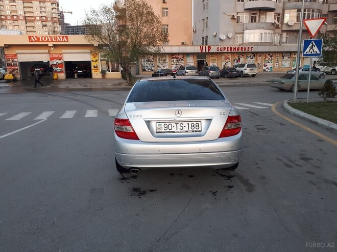 Mercedes C 220 2008, 310,000 km - 2.2 l - Bakı