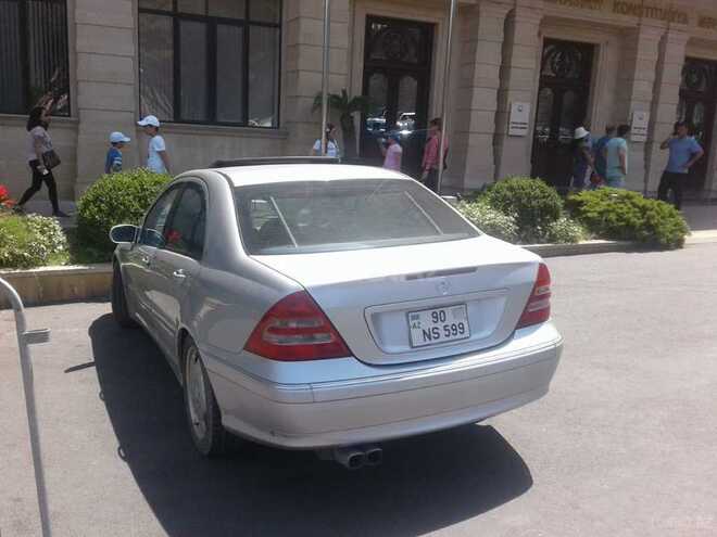 Mercedes C 200 2000, 149,000 km - 2.0 л - Bakı