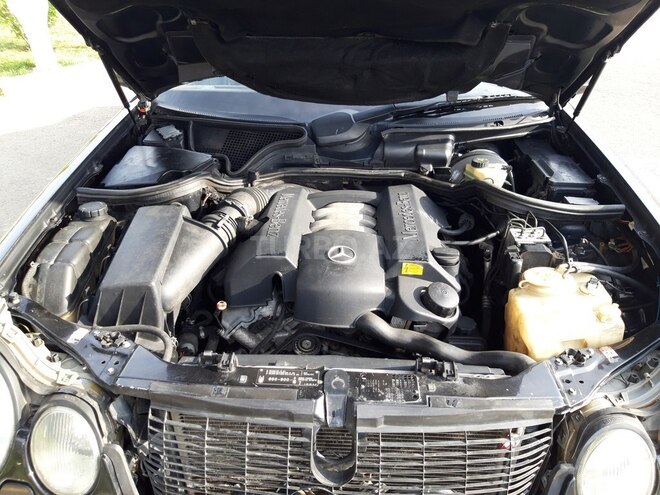 Mercedes E 240 1999, 340,000 km - 2.4 l - Masallı