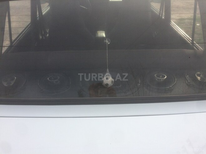 LADA (VAZ) 2107 2004, 1,044 km - 0.2 l - Şirvan