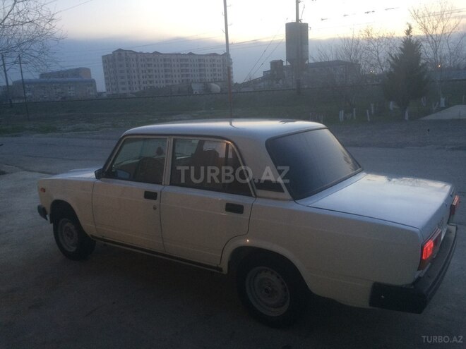 LADA (VAZ) 2107 2004, 1,044 km - 0.2 l - Şirvan