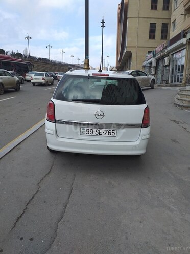 Opel Astra 2008, 275,000 km - 1.3 л - Bakı