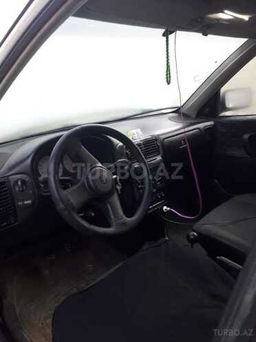 Volkswagen Polo 1995, 300,000 km - 1.4 l - Bakı