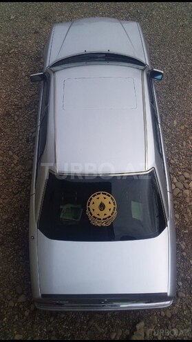 Mercedes E 200 1994, 477,000 km - 0.2 л - Masallı