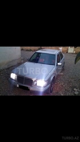 Mercedes E 200 1994, 477,000 km - 0.2 л - Masallı