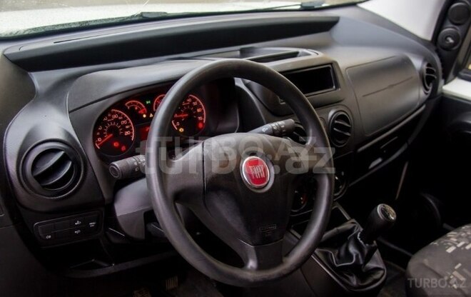 Fiat Qubo 2010, 160,000 km - 1.3 l - Bakı
