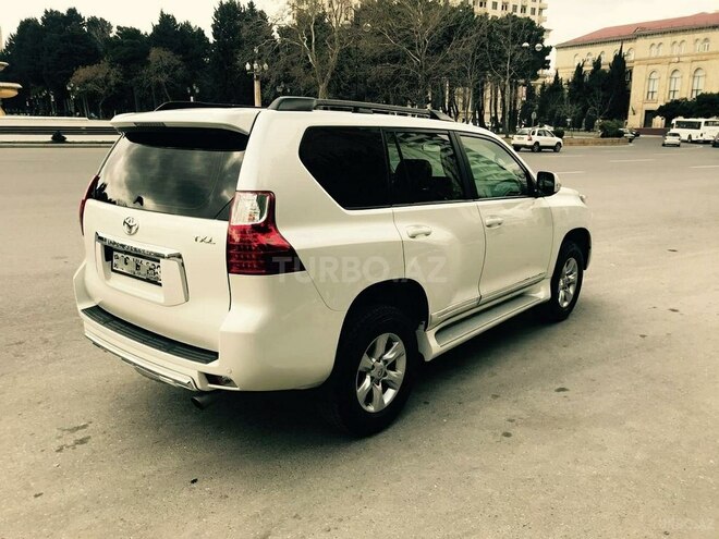 Toyota Prado 2010, 102,000 km - 2.7 л - Bakı