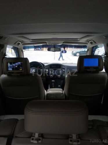 Mitsubishi Pajero 2007, 198,000 km - 3.0 л - Bakı