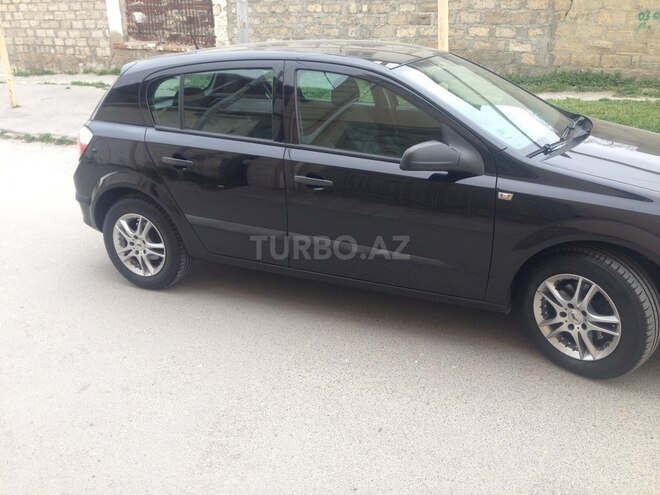 Opel Astra 2006, 135,000 km - 1.3 l - Bakı