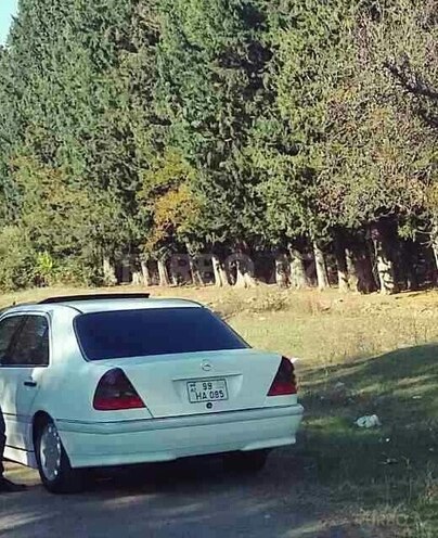 Mercedes C 230 1998, 480,000 km - 0.1 l - Qazax