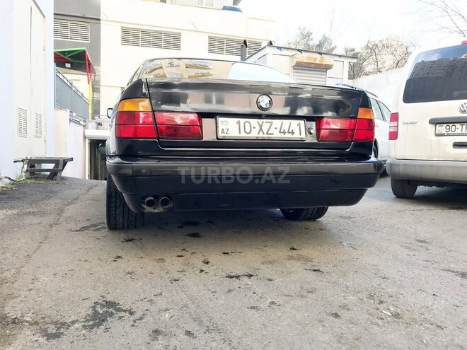 BMW 525 1990, 346,000 km - 2.5 l - Bakı