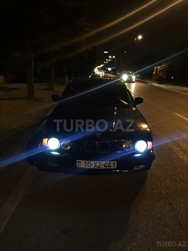 BMW 525 1990, 346,000 km - 2.5 l - Bakı