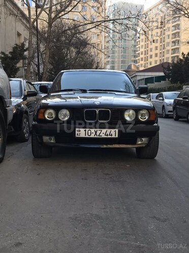 BMW 525 1990, 346,000 km - 2.5 l - Bakı