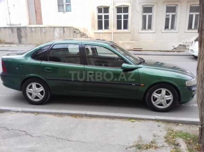 Opel Vectra 1995, 260,000 km - 2.0 l - Sumqayıt