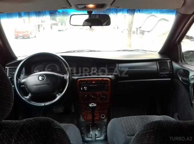 Opel Vectra 1995, 260,000 km - 2.0 l - Sumqayıt