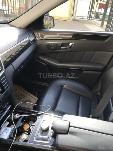 Mercedes E 350 2009, 144,000 km - 3.5 l - Bakı
