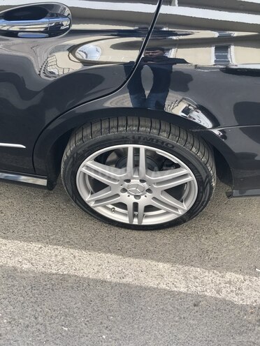 Mercedes E 350 2009, 144,000 km - 3.5 l - Bakı