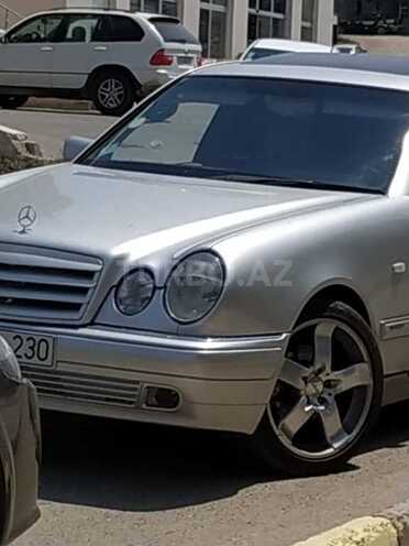 Mercedes E 230 1996, 252,000 km - 2.3 l - Bakı