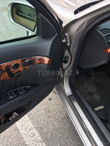 Mercedes E 270 2004, 305,000 km - 2.7 l - Bakı