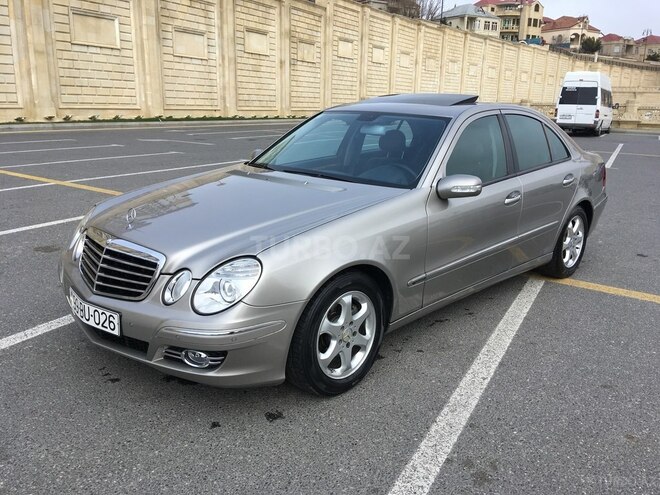 Mercedes E 270 2004, 305,000 km - 2.7 l - Bakı