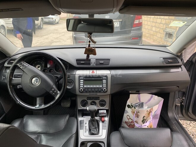 Volkswagen Passat 2005, 18,600 km - 1.9 l - Gəncə