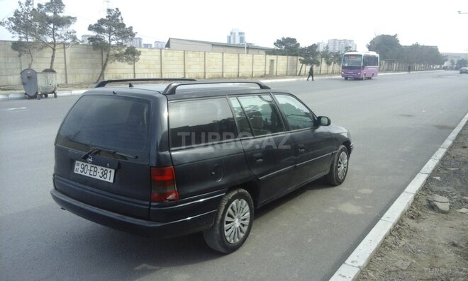 Opel Astra 1997, 362,145 km - 1.6 l - Sumqayıt