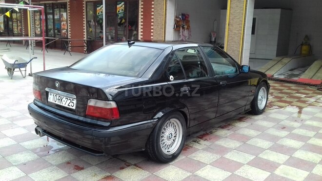 BMW 320 1993, 281,000 km - 2.0 l - Bakı