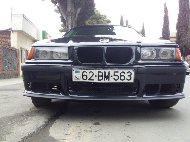 BMW 316 1991, 140,000 km - 1.6 l - Zaqatala