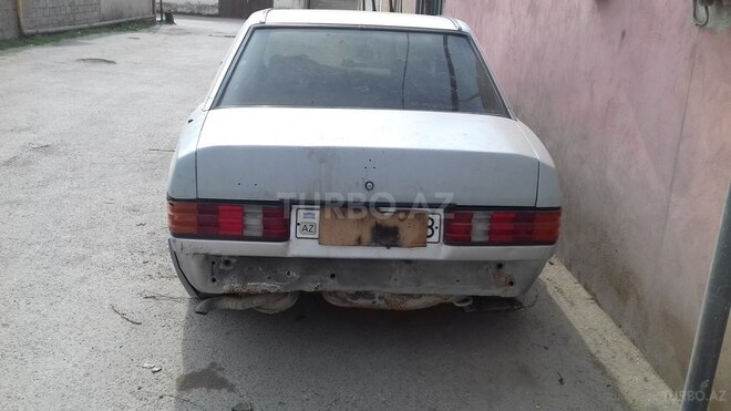 Mercedes 190 1984, 58,468 km - 2.0 l - Bakı