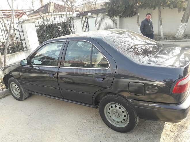 Nissan Sunny 1999, 330,000 km - 1.4 л - Kürdəmir