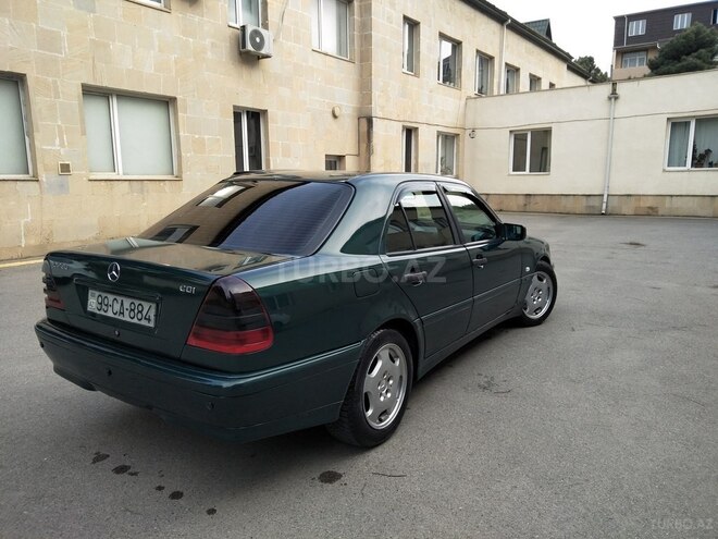Mercedes C 220 1998, 390,000 km - 2.2 л - Bakı
