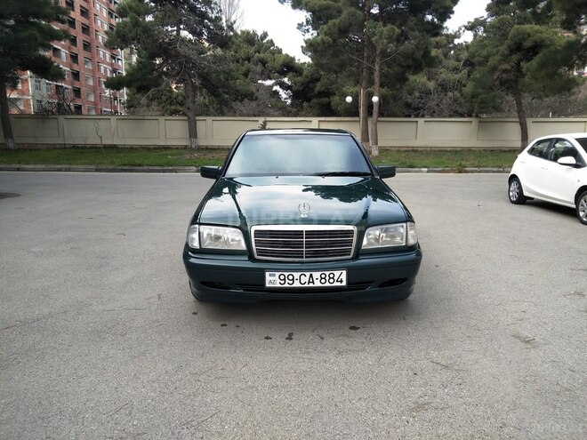 Mercedes C 220 1998, 390,000 km - 2.2 л - Bakı