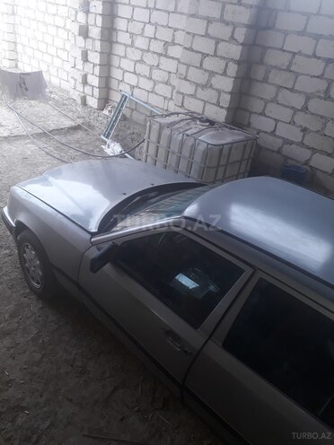 Mercedes C 220 1986, 188,000 km - 2.2 л - Gəncə