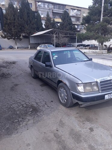 Mercedes C 220 1986, 188,000 km - 2.2 л - Gəncə