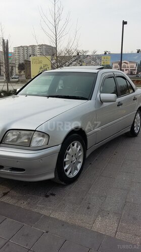 Mercedes C 180 1999, 300,000 km - 1.8 l - Bakı