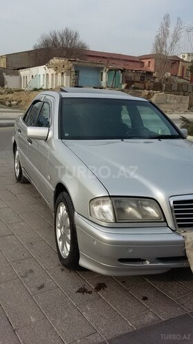 Mercedes C 180 1999, 300,000 km - 1.8 l - Bakı