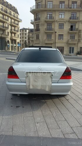 Mercedes C 180 1999, 300,000 km - 1.8 l - Bakı