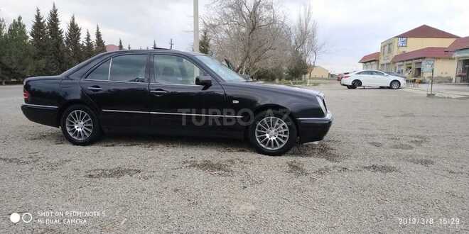 Mercedes E 240 1997, 275,800 km - 2.4 l - Şirvan