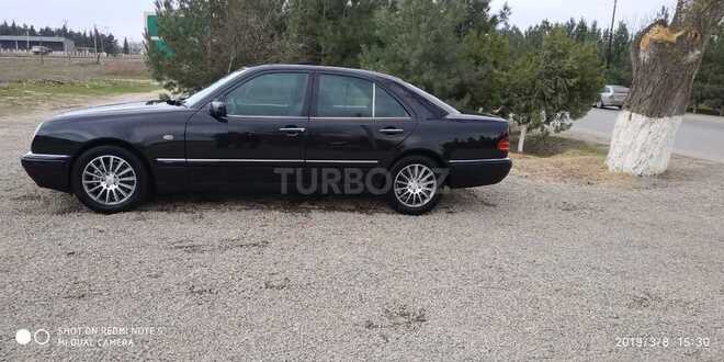 Mercedes E 240 1997, 275,800 km - 2.4 l - Şirvan