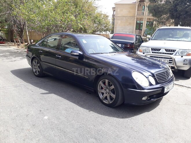 Mercedes E 270 2002, 315,000 km - 2.7 l - Bakı