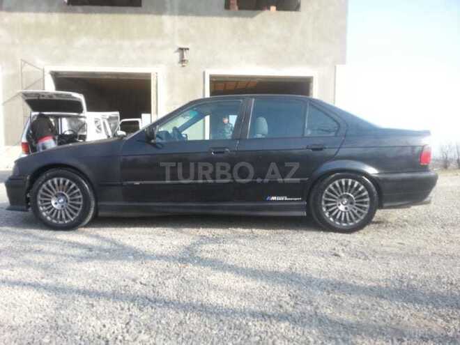 BMW 320 1993, 225,333 km - 2.0 l - Qazax