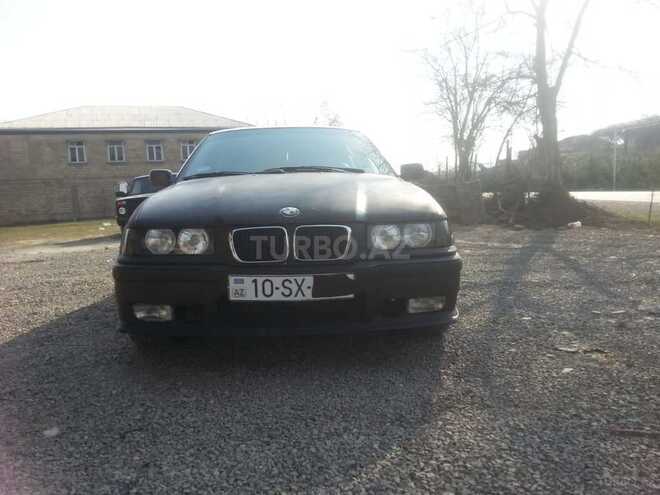 BMW 320 1993, 225,333 km - 2.0 l - Qazax