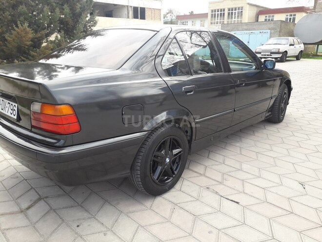 BMW 316 1993, 290,358 km - 1.6 l - Sumqayıt