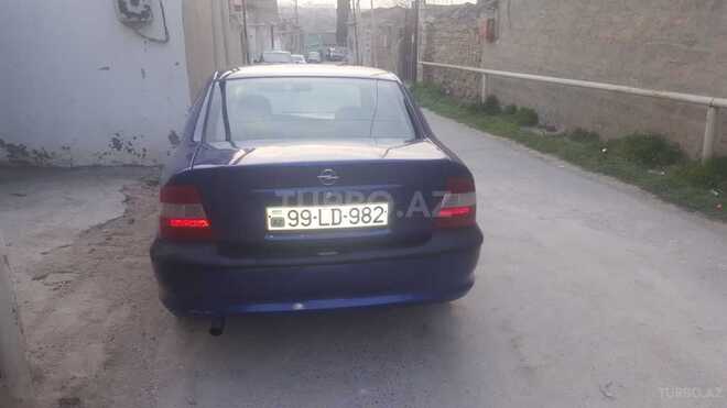 Opel Vectra 1995, 285,435 km - 2.0 l - Bakı