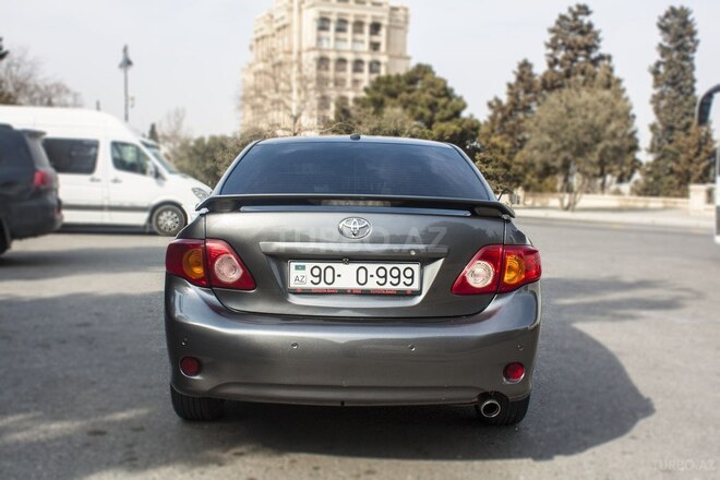 Toyota Corolla 2010, 170,000 km - 1.8 l - Bakı