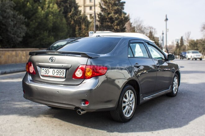 Toyota Corolla 2010, 170,000 km - 1.8 l - Bakı