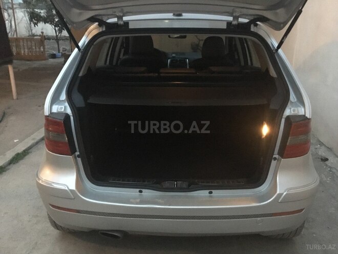 Mercedes B 200 2006, 243,856 km - 2.0 l - Gəncə
