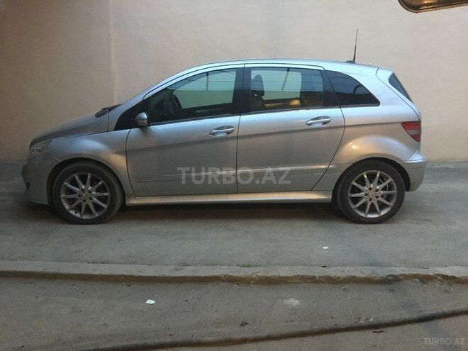 Mercedes B 200 2006, 243,856 km - 2.0 l - Gəncə