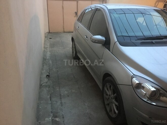 Mercedes B 200 2006, 243,856 km - 2.0 l - Gəncə
