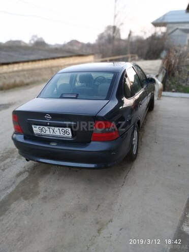 Opel Vectra 1998, 204,000 km - 0.2 l - Lənkəran